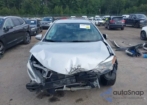 2016 Toyota Corolla Le из США, поврежденный, VIN 2T1BURHE4GC598725